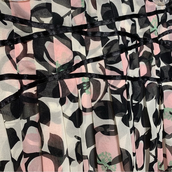 100% Silk Pink & black skirt - Picture 6 of 8